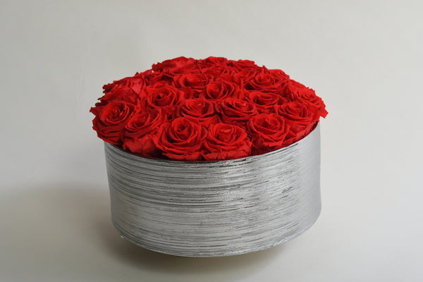 30 ROSES ROUNDED SILVER ARRANGEMENT