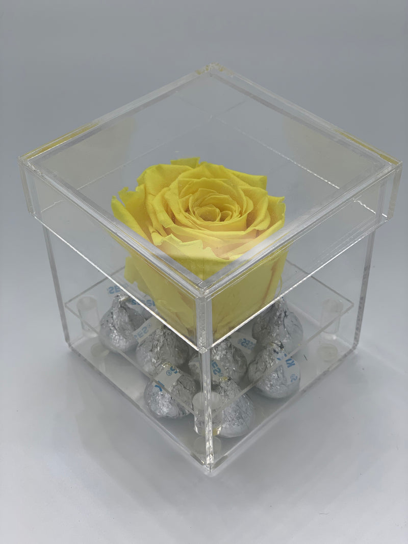 1 HEAD ROSE & CHOCOLATES ACRYLIC BOX NO DRAWER